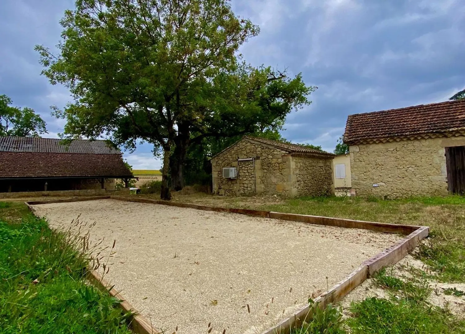 Gites Charme Et Cosy Avec Piscine - Le Clos Boissiere Valence-sur-Baïse 0*,  Frankrijk
